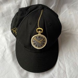 New Era Frank embroidered “Time is money “